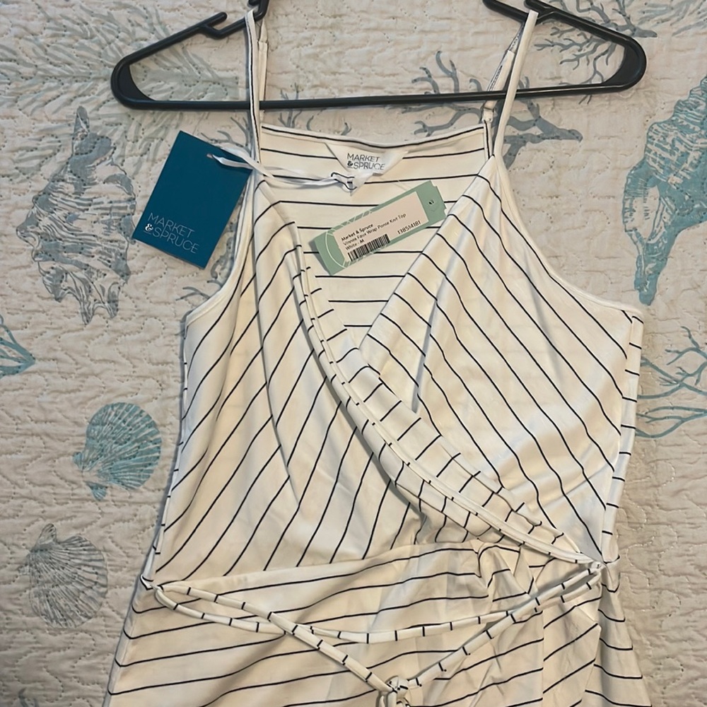 Brand new with tags market spruce size medium knit top